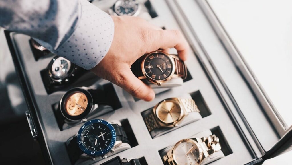 The Presence of Luxury Watches in Pop Culture!